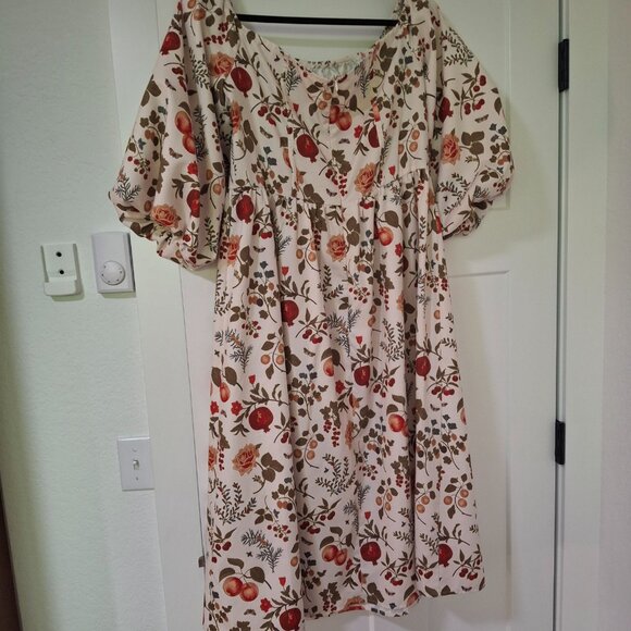 Fruit & Floral Off-shoulder Slit Maxi Dress - Picture 5 of 5